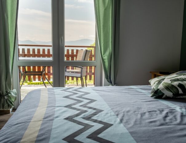 pokoje-zywiec--widokiem-i-tarasem